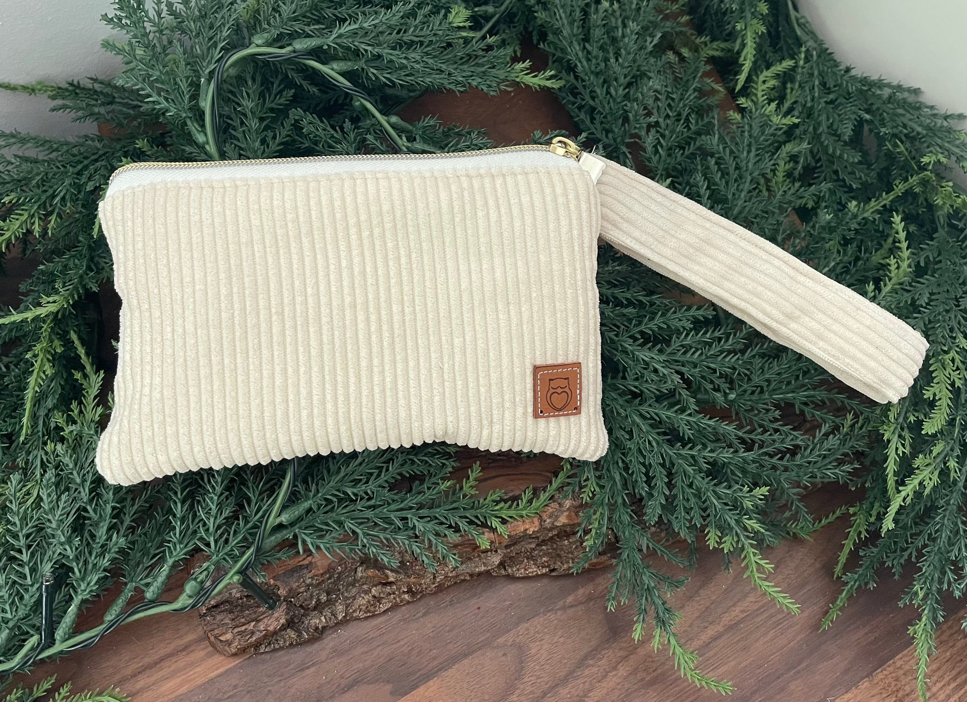Phone wristlets