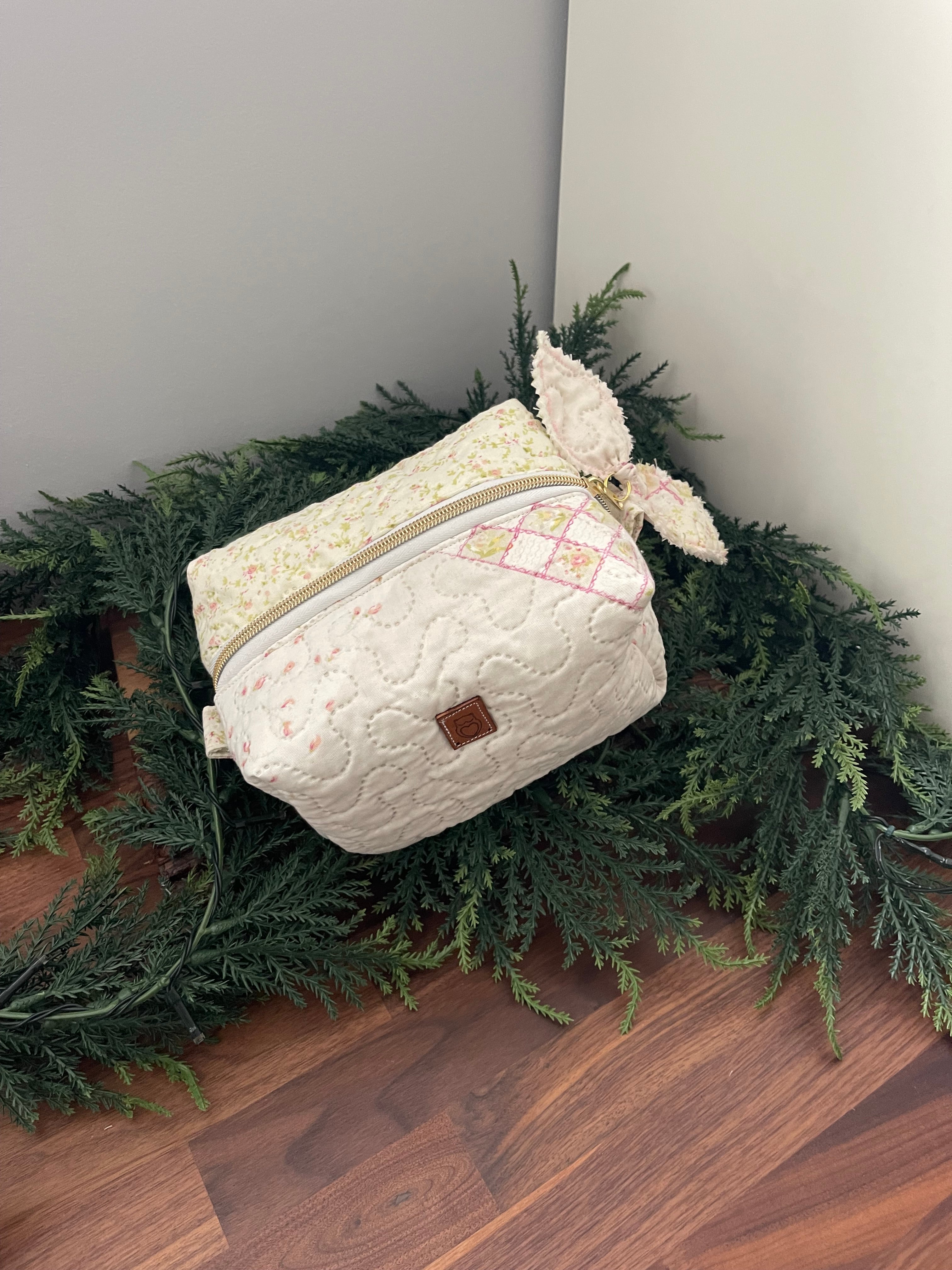 Medium Makeup Bag