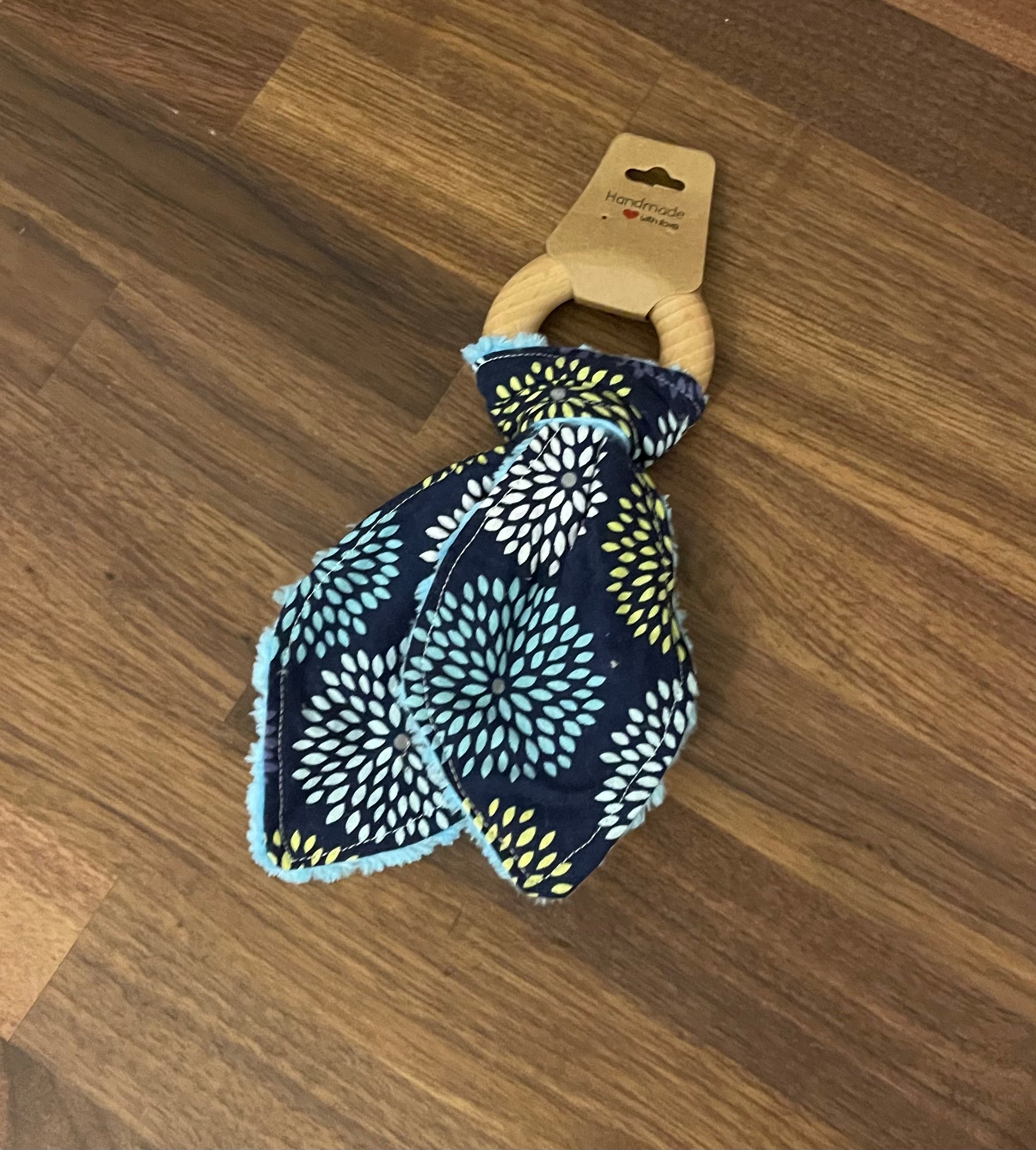 Wood teether