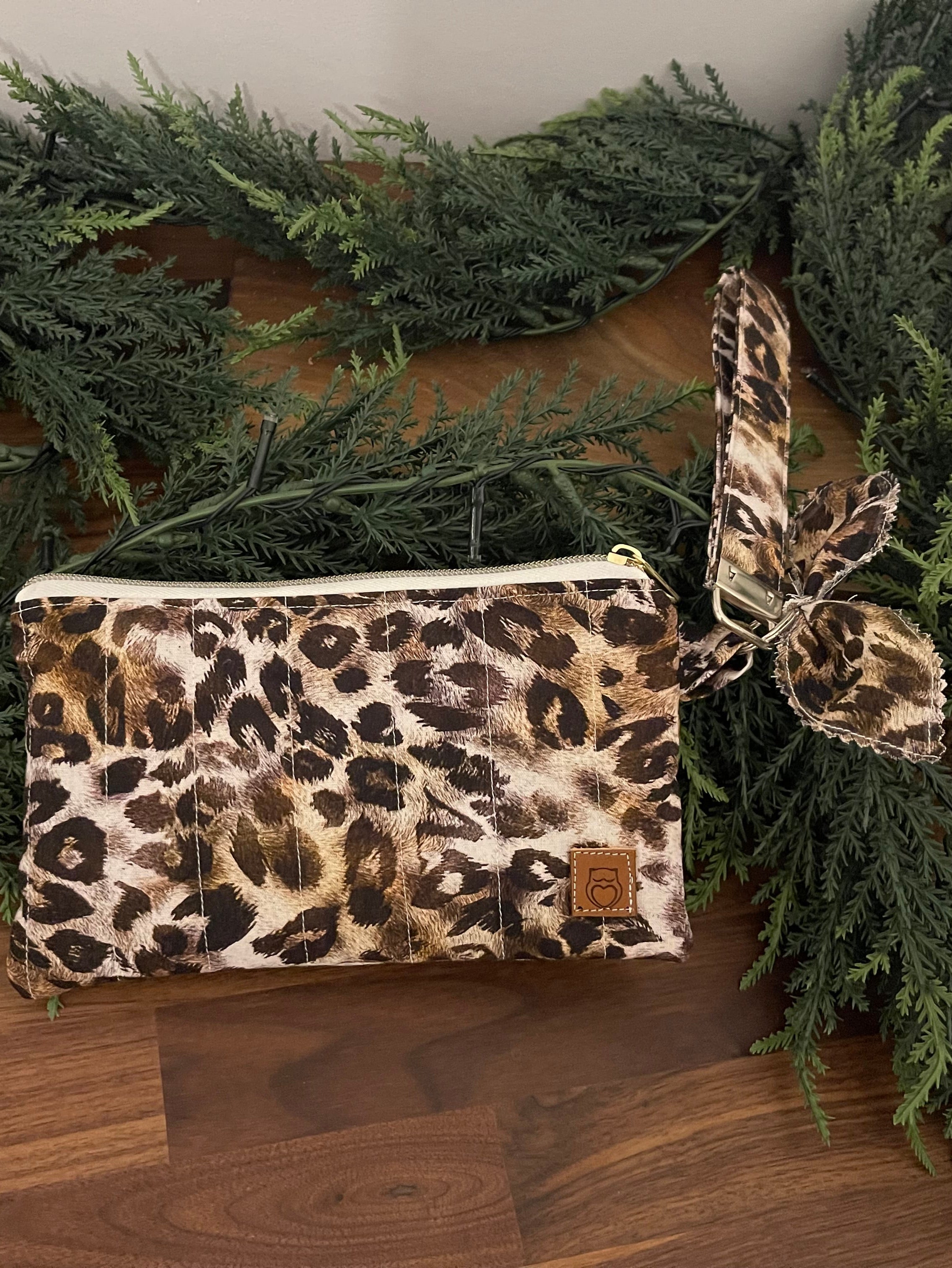 Phone wristlets